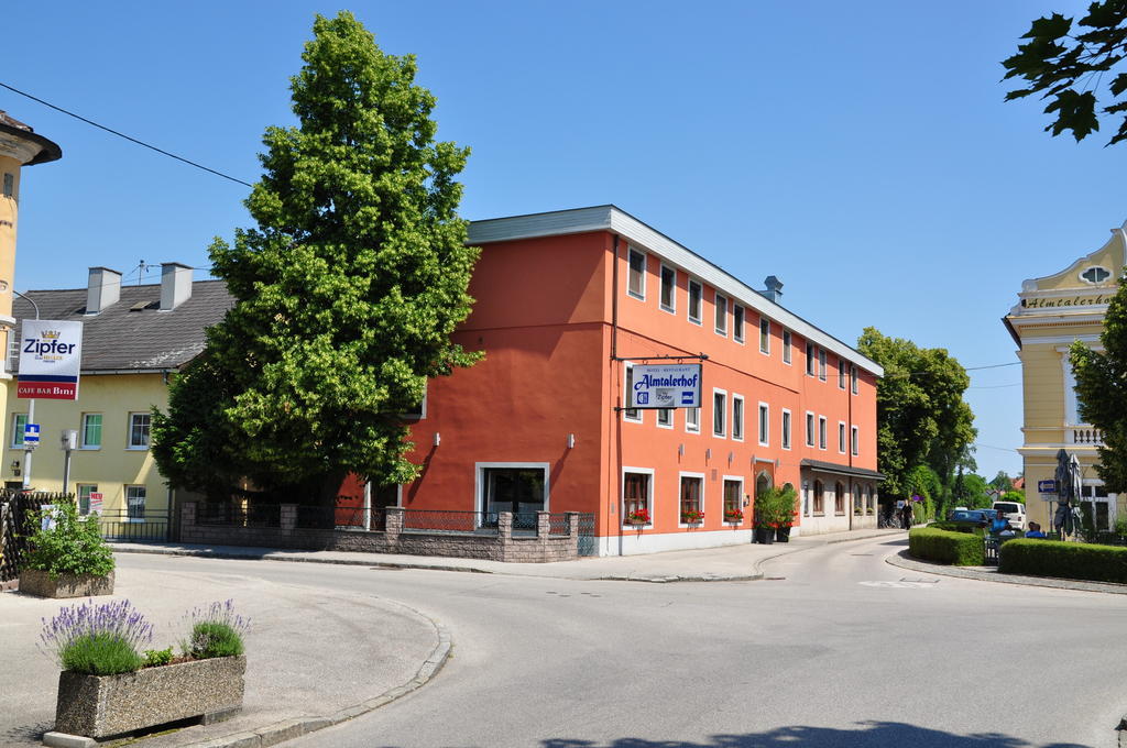 Hotel Almtalerhof Traun Exterior photo